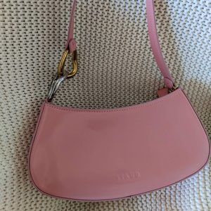 STAUD Ollie Zip Leather Chain Shoulder Bag in Pink (Grapefruit)